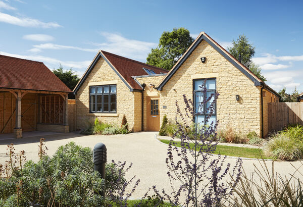 Honeybourne 52 A8197